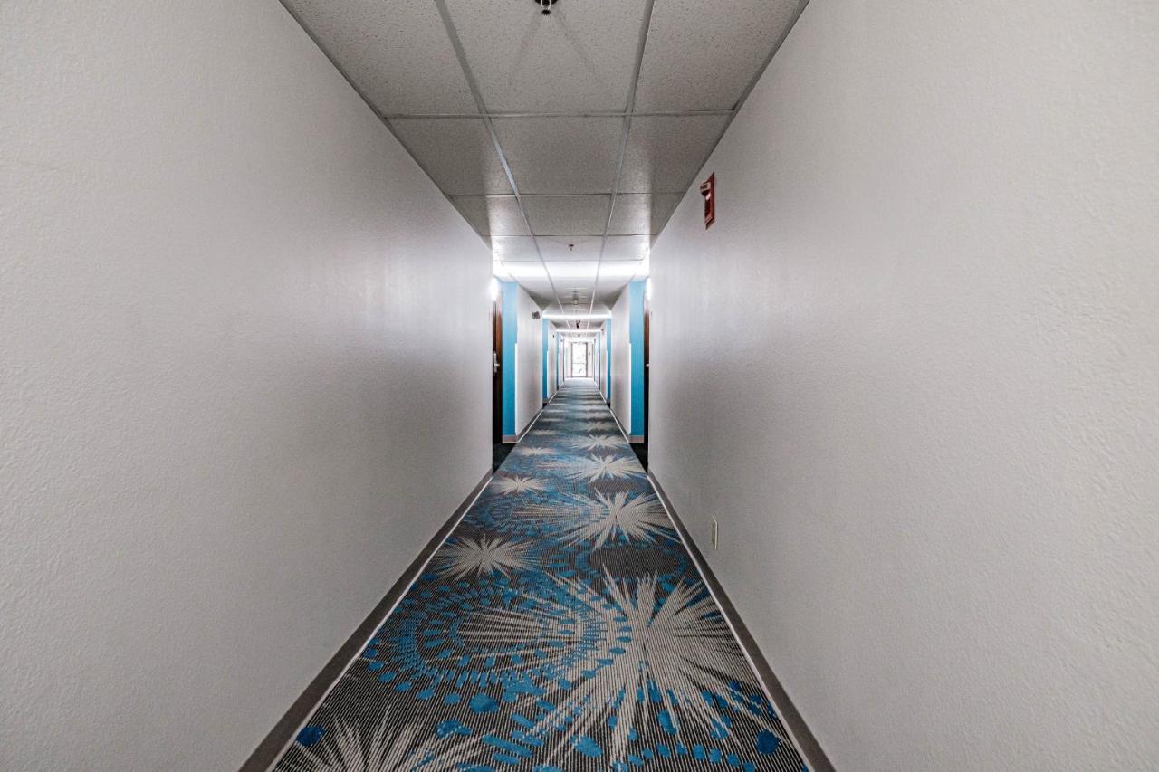 Days Inn By Wyndham Brunswick Bath Area Eksteriør billede
