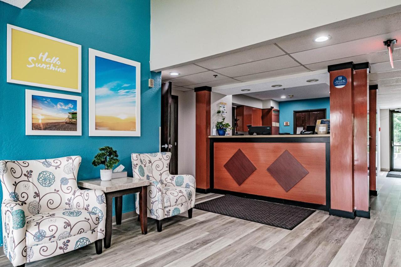 Days Inn By Wyndham Brunswick Bath Area Eksteriør billede